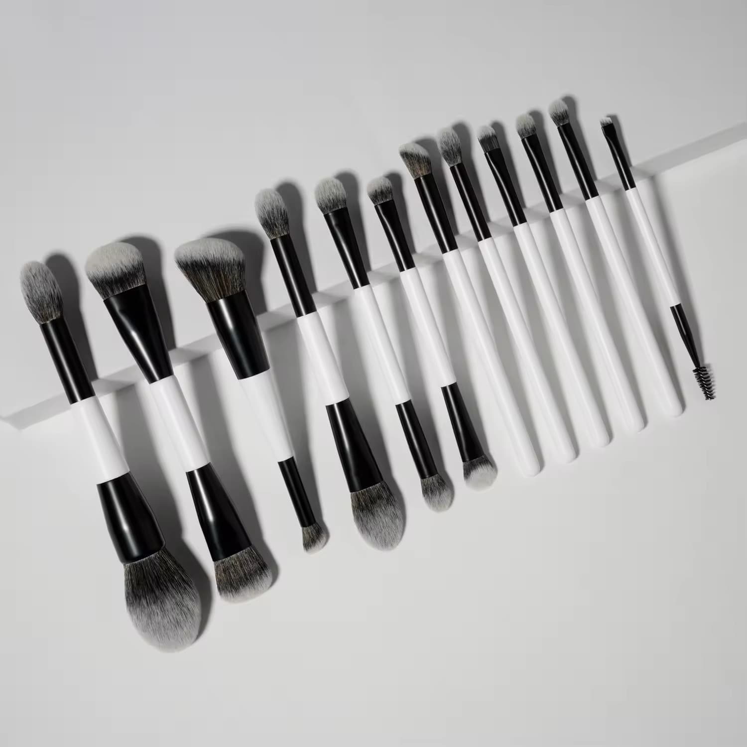 Cross-border new 5-piece double-headed makeup brushes with box foundation blush loose powder brush eye shadow brush beauty tools