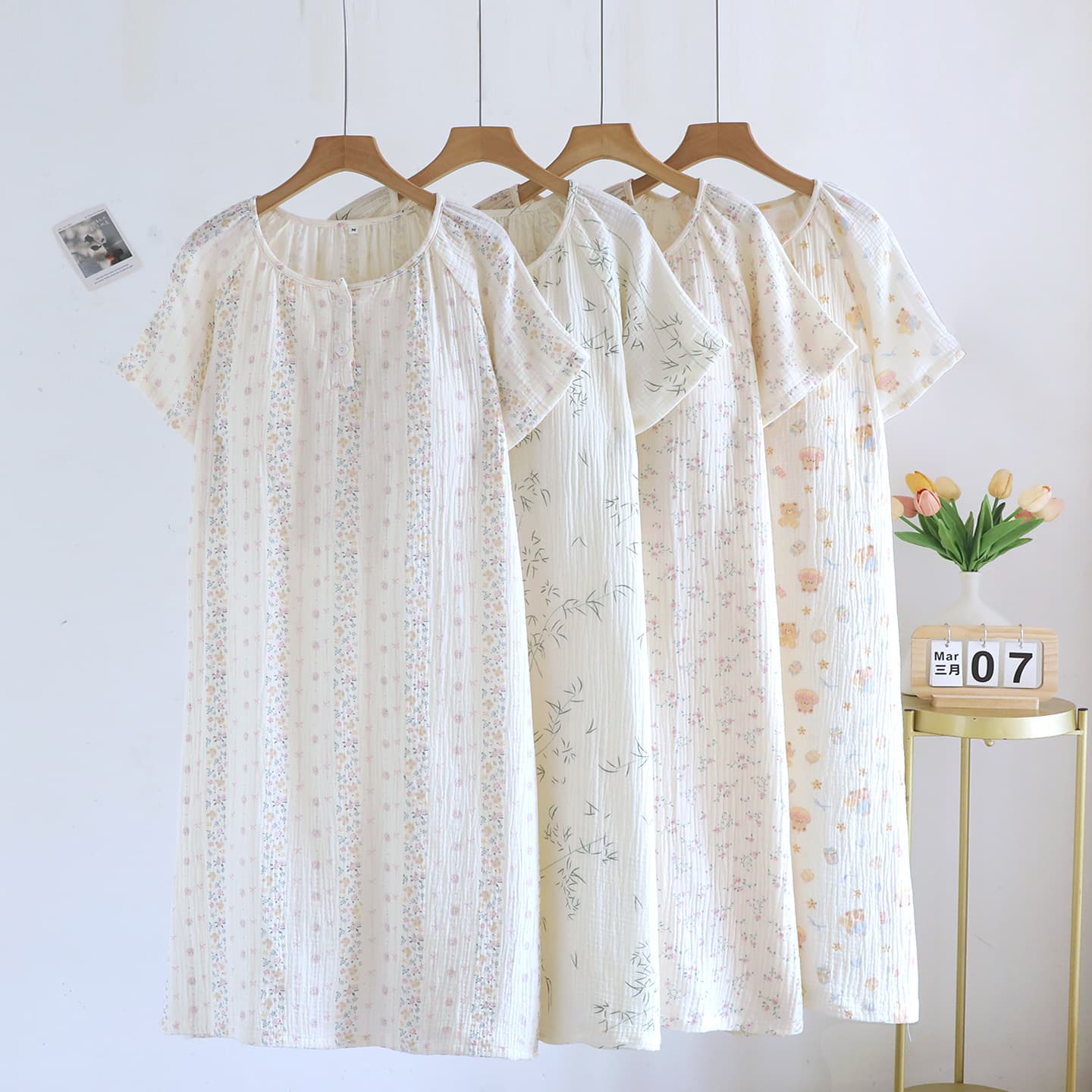 New Style Short-Sleeved Nightgown with Breast Pads, Summer Thin Cotton Pajamas, Cute Printed Pastoral Home Nightgown That Can Be Worn Outside