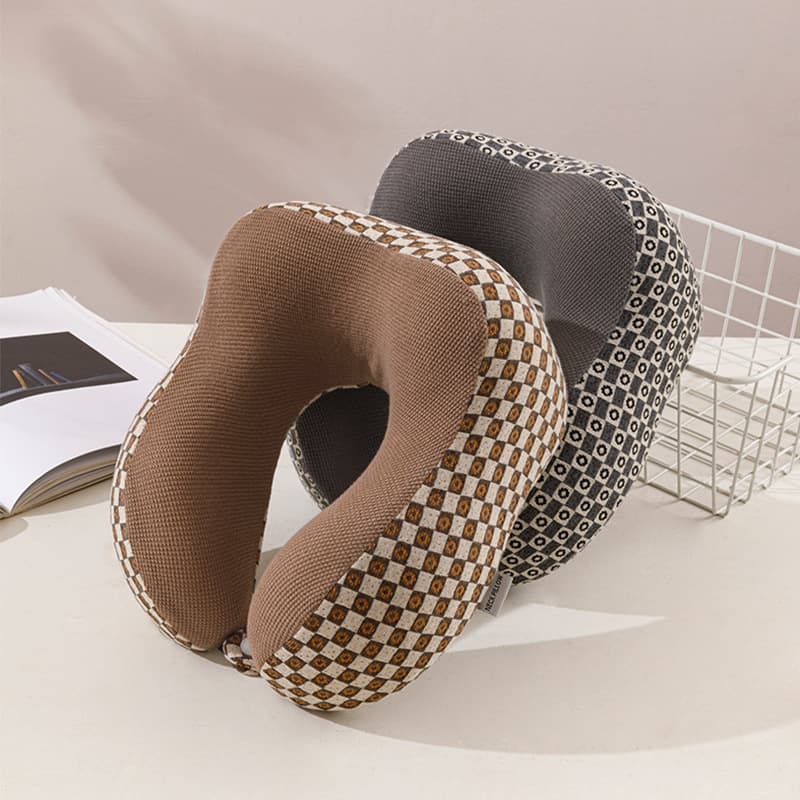 U-shaped Pillow Memory Foam Slow Rebound Small Checkered Pattern Neck Protection Pillow Nap Pillow Car Airplane Travel Neck Pillow
