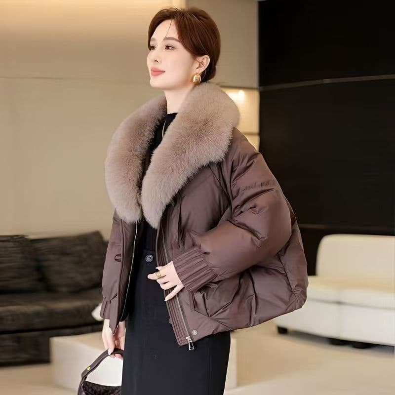 New Winter Thick Down-Insulated Coat with Large Fur Collar, Stylish Youthful Puffer Short Jacket for Women