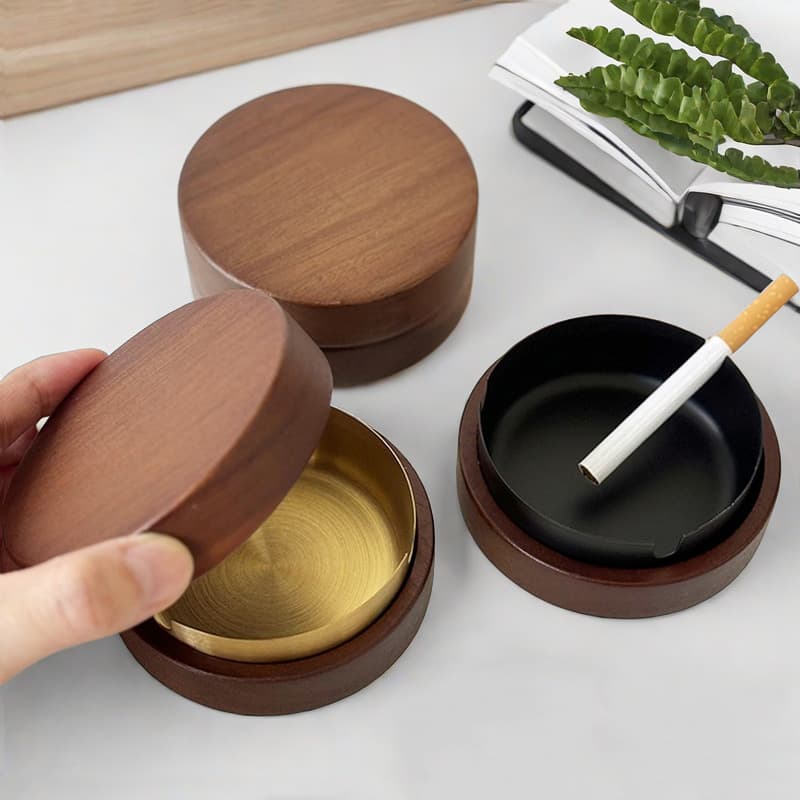 Creative ashtray with cover anti-fly ash stainless steel home living room bedroom office ins high-end ashtray