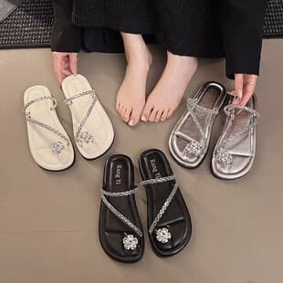 Crystal Fairy Style Flat Slippers 2026 Autumn New Fashion Toe Separator Sandals French Style Casual Summer Outdoor Slippers