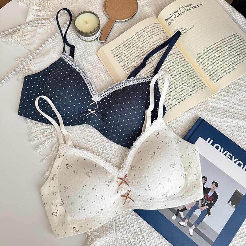 Cloud Cream Soufflé Gentle Jacquard Bra Wireless Push-up for Small Busts Side Boob Control Breathable Bra 8107.