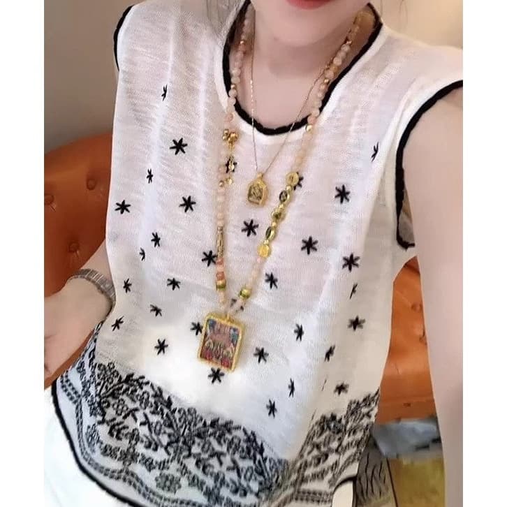 European Style Simple White Round Neck Sleeveless Top, New Ethnic Style Versatile Slim-Fit T-Shirt for Summer 2025