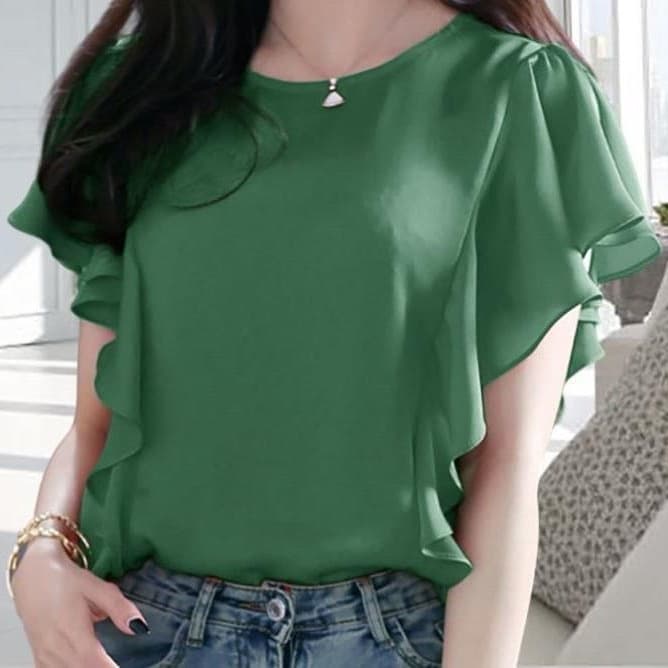 New chiffon blouse with stylish ruffles, 2026 summer Korean style, plus size, loose fit, slimming, versatile, and tummy-concealing top for women.