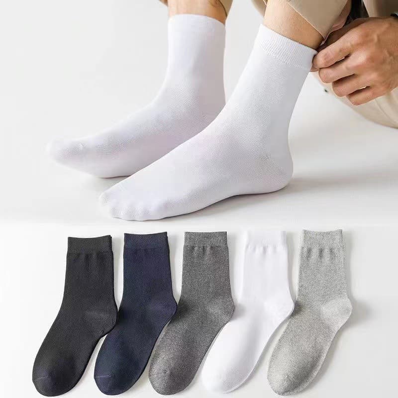 Men's Mid-Calf Breathable Moisture-Wicking Antibacterial Socks Solid Color Versatile Spring Summer Fall Sports Socks
