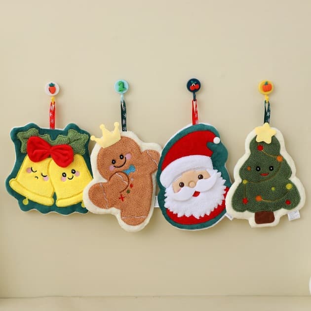 Cross-border wholesale cute cartoon hanging coral fleece hand towels for bathroom and kitchen, hand wipe companion gift