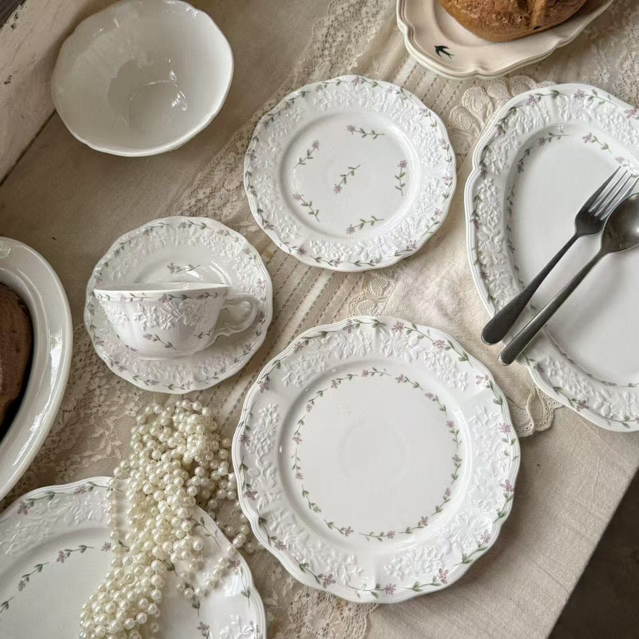 French-Style Heavy Relief Floral Ceramic Tableware Set - Ceramic Plate, Ceramic Bowl, Coffee Cup and Saucer, Dessert Plate