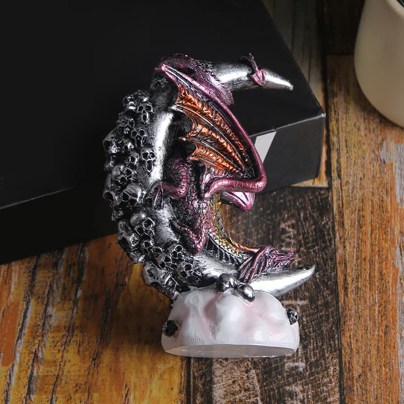 Halloween Decoration Moonlight Dragon Statue Resin Craft Gothic Style Decor Skull Crescent Moon Sculpture