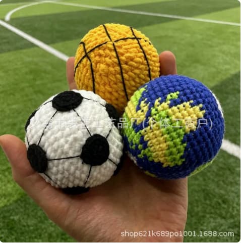 Cross-border New Earth Yarn Ball Save the Earth Yarn Ball Ornament Crochet Knitted Accessory Keychain