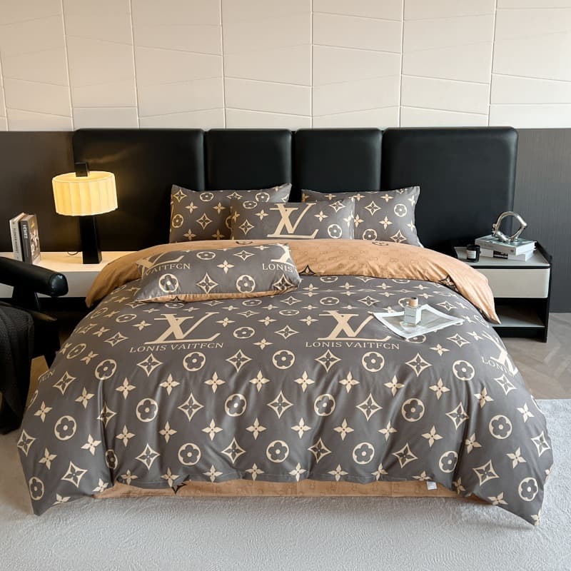 Brushed Bed Sheet and Duvet Cover Set Bedsheets Four-Piece Set Nantong Home Textile Wholesale Winter Milk Fleece Four-Piece Set