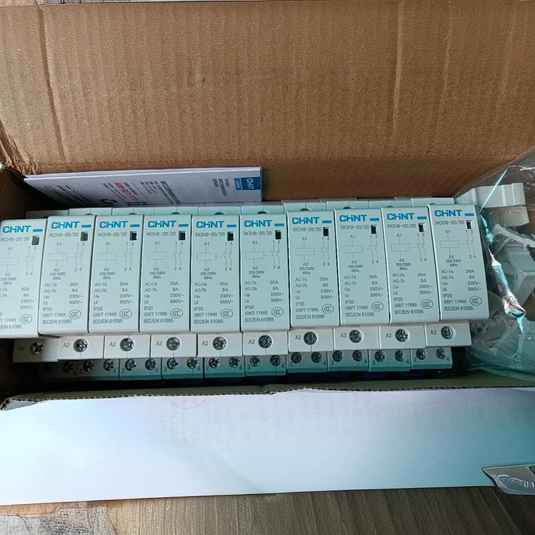Brand New Original Relay NCH8-20/20 220V