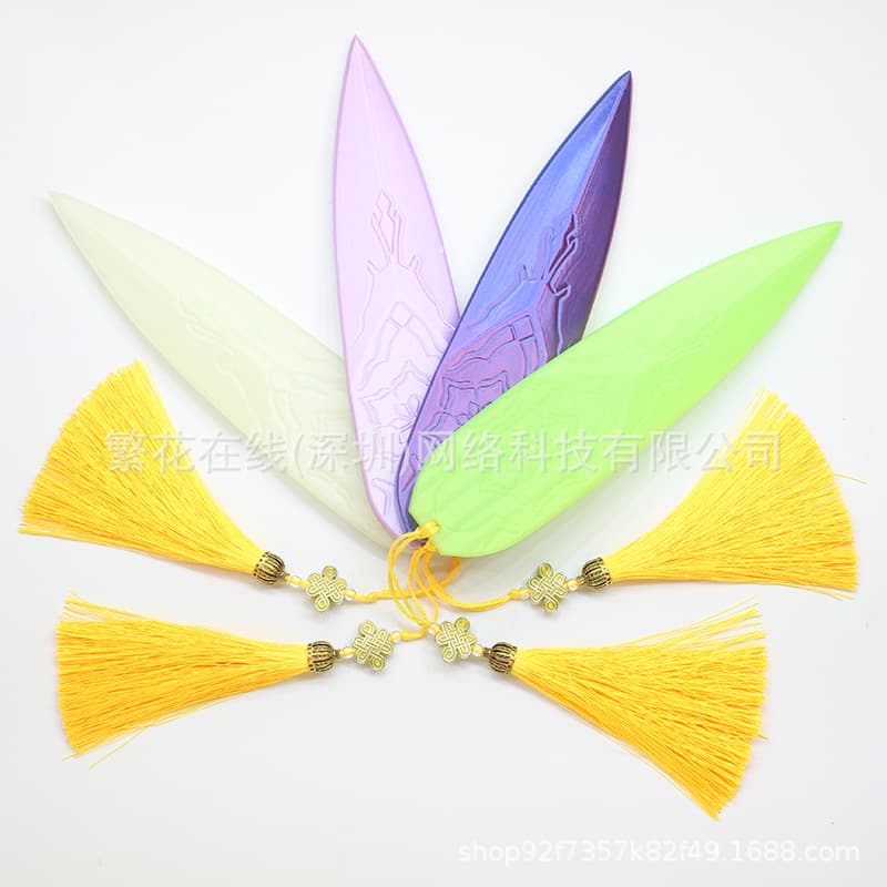 Cross-border New Product TK Amazon Demon Hunters Zoey Dagger Prop Cosplay