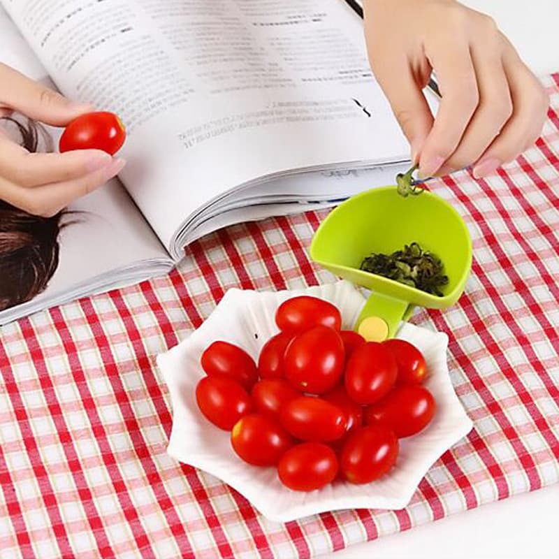 Kitchen can hold bowls and plates, condiment dishes and dinner plates, multi-purpose can hold bowls and plates, condiment plates, salad seasoning boxes