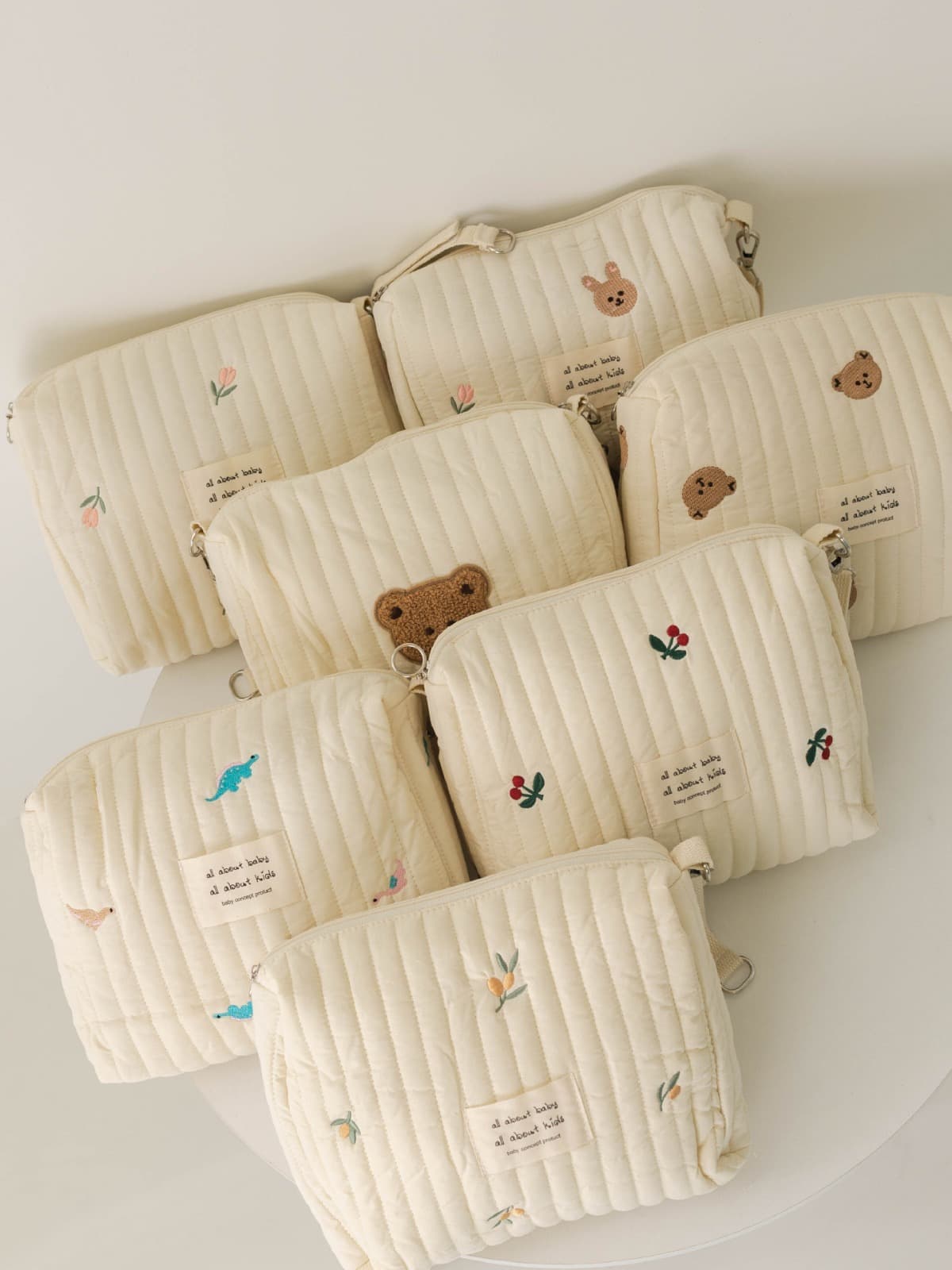 In Stock Korean INS 2021 New Zipper Embroidered Quilted Mummy Bag Baby Stroller Hanging Bag Diaper Bag