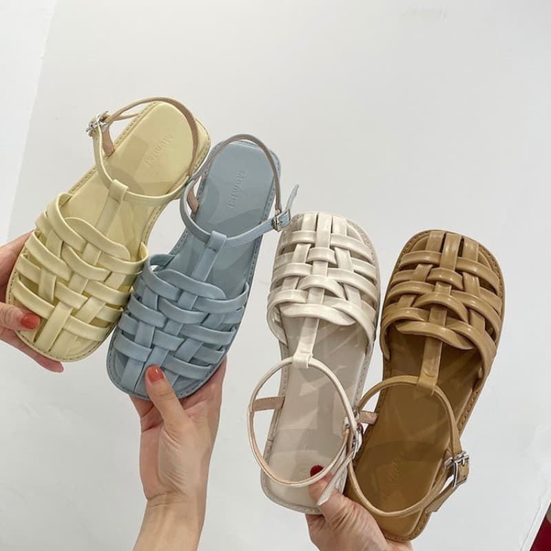 Women's Summer Flat Roman Sandals, Casual Woven One-Strap Buckle Closed-Toe Sandals Wholesale