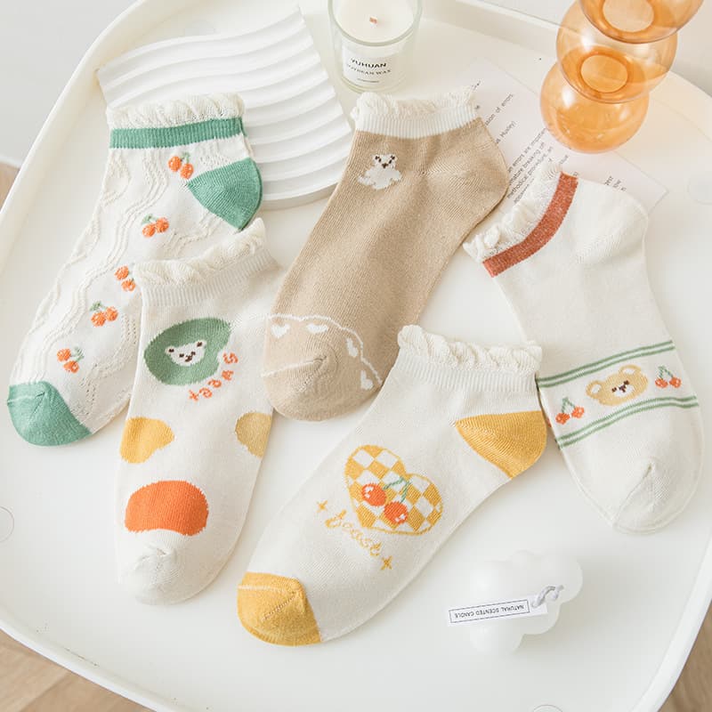 New summer women's socks, Korean style, cute mesh breathable boat socks, lace trim, cute girls' short socks wholesale.