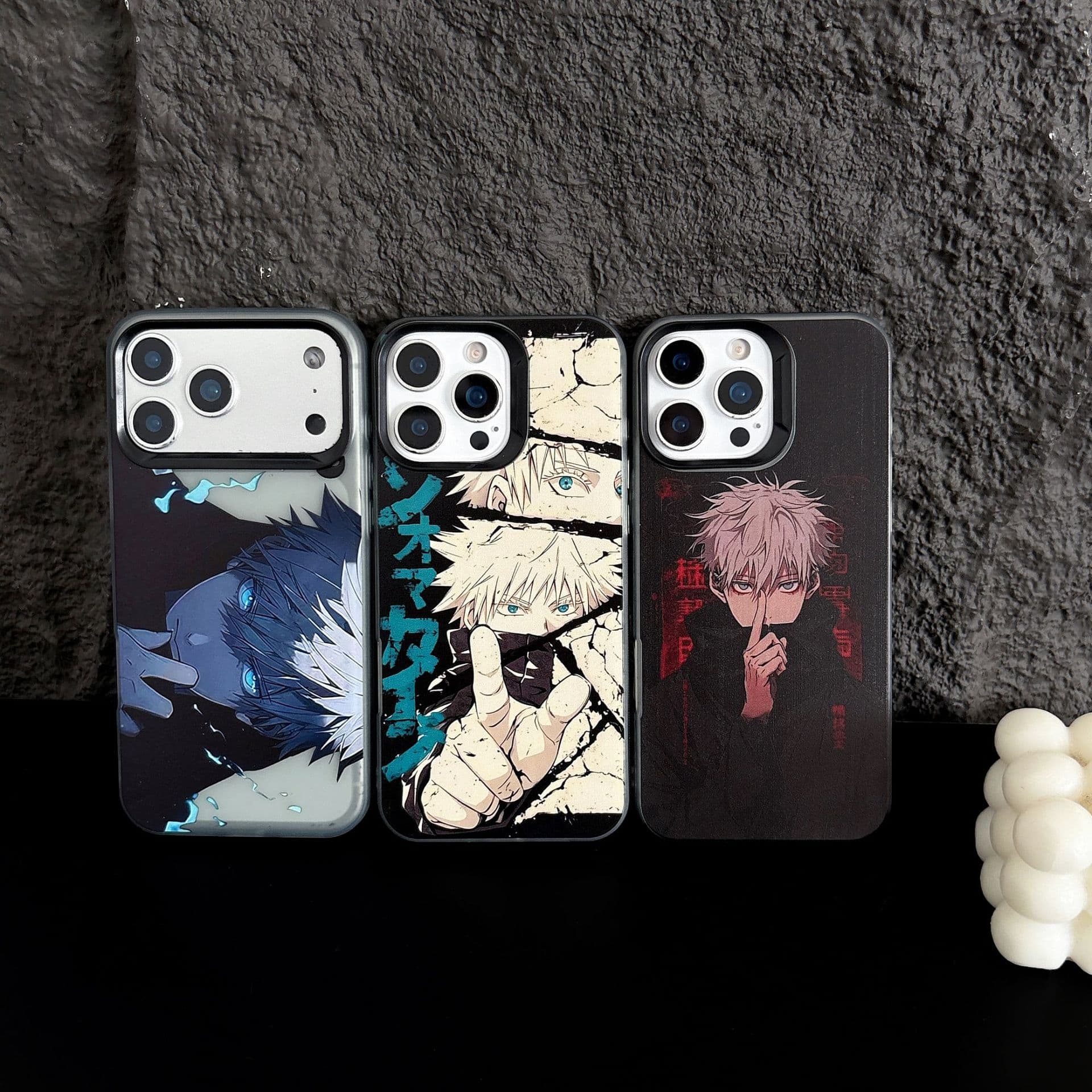 Gojo Satoru is suitable for Apple 16 mobile phone case iPhone14/15 new 17promax anime 12/11 two-dimensional