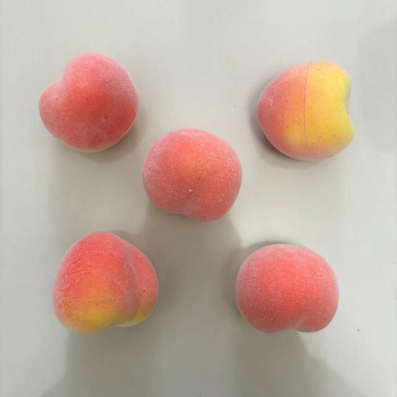 Factory direct sales simulated foam small peaches 40mm, peach honey peach DIY handmade jewelry accessories materials wholesale
