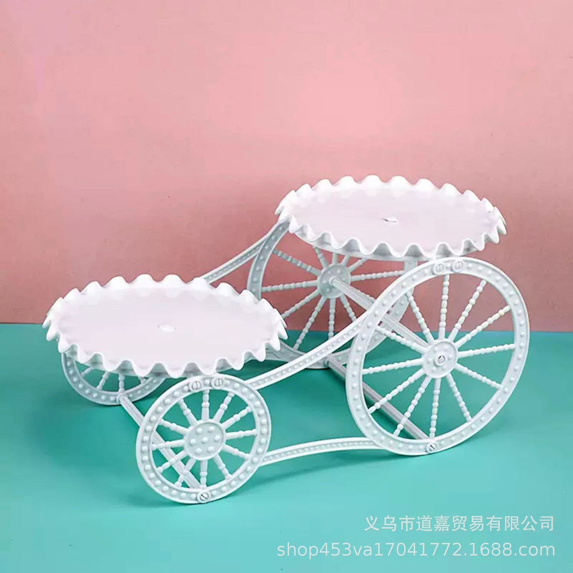 European-style three-tier fruit tray for living room coffee table, dried fruit and candy dish, dessert table display stand, cake display rack, tray factory