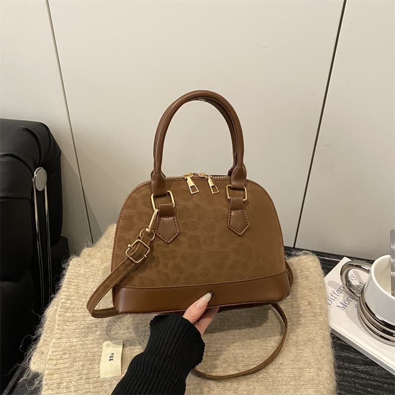 Fashionable Simple Handbag for Women 2025 Spring New Korean Style Tote Shell Bag Casual Shoulder Crossbody Bag
