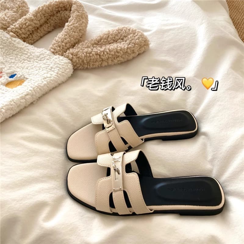 Stunning Chanel-style French slippers for women, summer 2026 new, pair with dresses, beach sandals, flip-flops