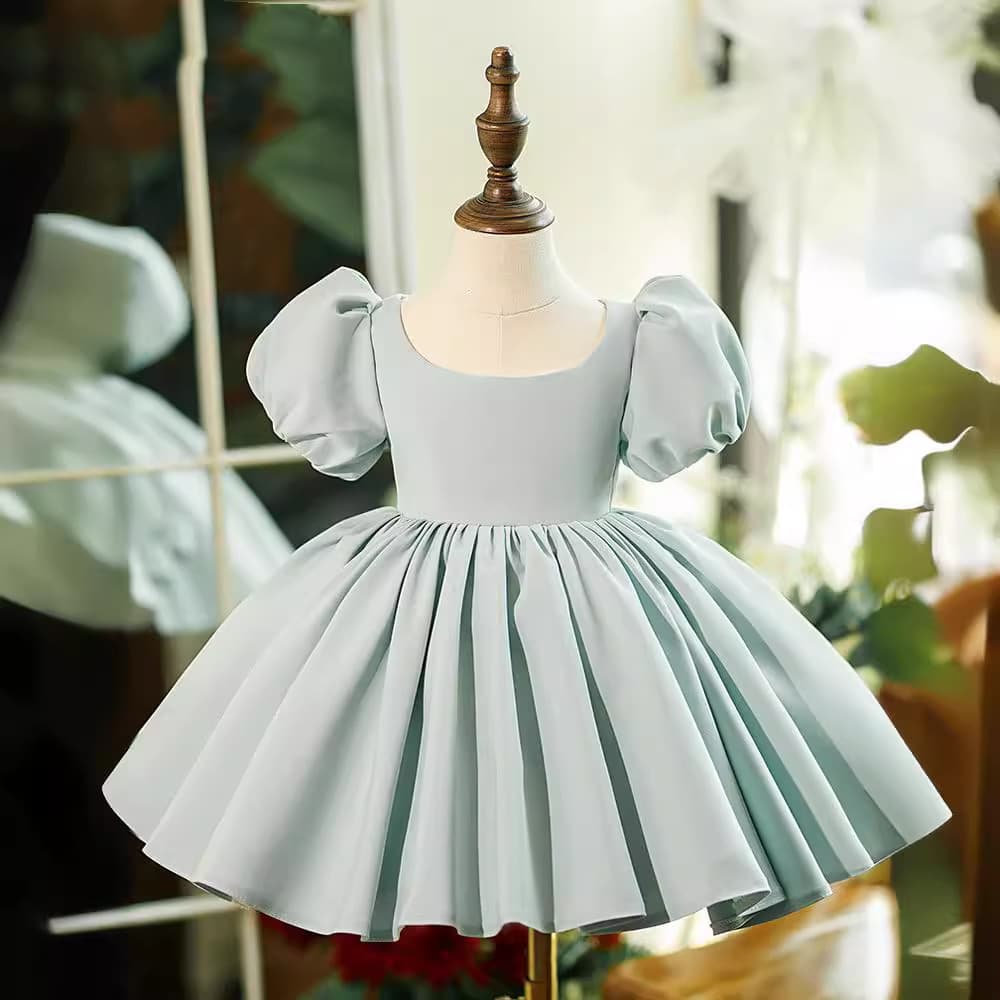 Girl's first birthday dress, baby girl's banquet, baby's first week, child host, princess dress, flower girl wedding