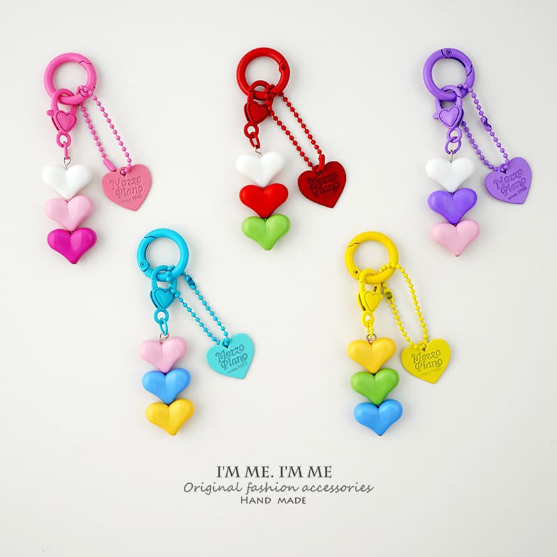 Creative Interlocking Heart Gradient Keychain Korean Minimalist Ins Style Trendy Earphone Charm Bag Pendant Car Accessory for Men and Women