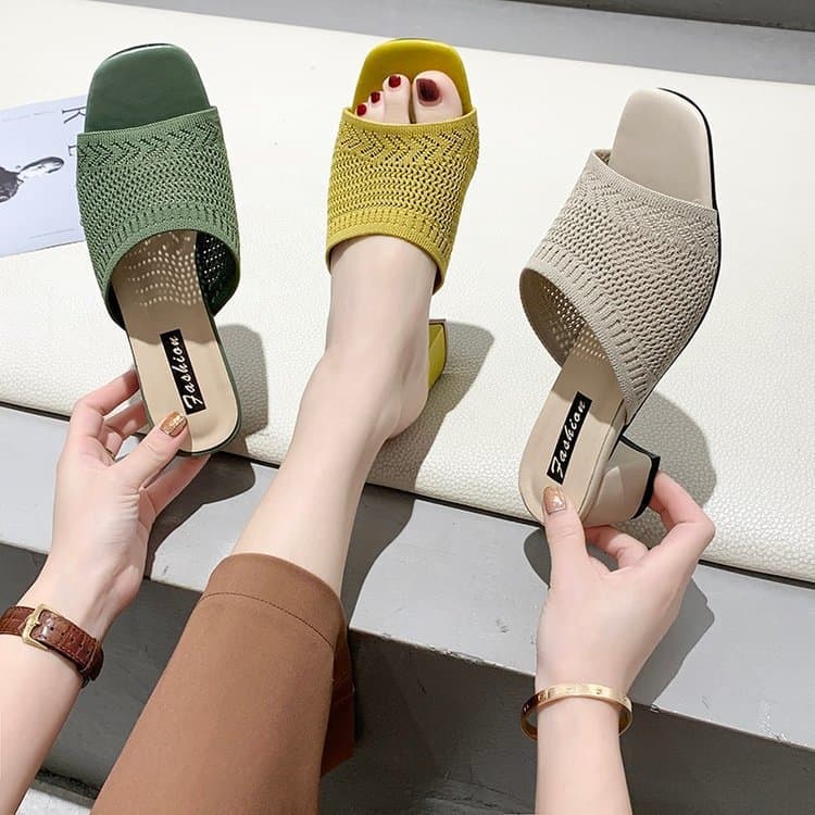 Mid-heeled sandals for women, summer new style, Korean version, fly-woven outer wear, one-line fashionable women's sandals and slippers, dropshipping