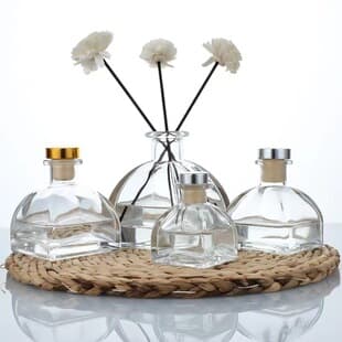 In Stock Glass Aromatherapy Bottle Transparent Vase Home Diffuser Mongolian Yurt Flameless Scent Bottle Rattan Perfume Glass Bottle