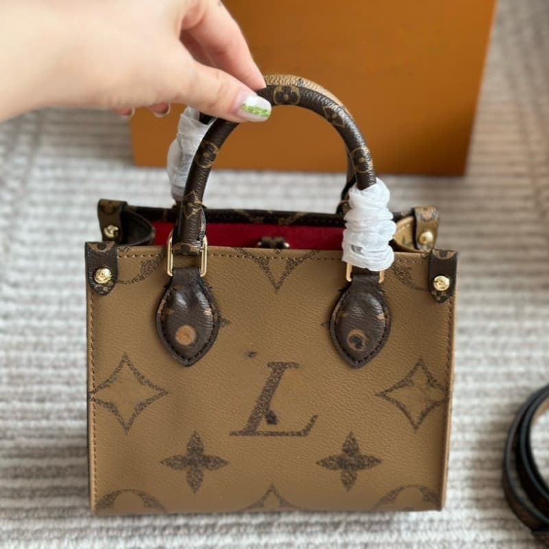 Donkey's new old flower jungle onthego shopping bag carryall women's bag tote nano baguette croissant
