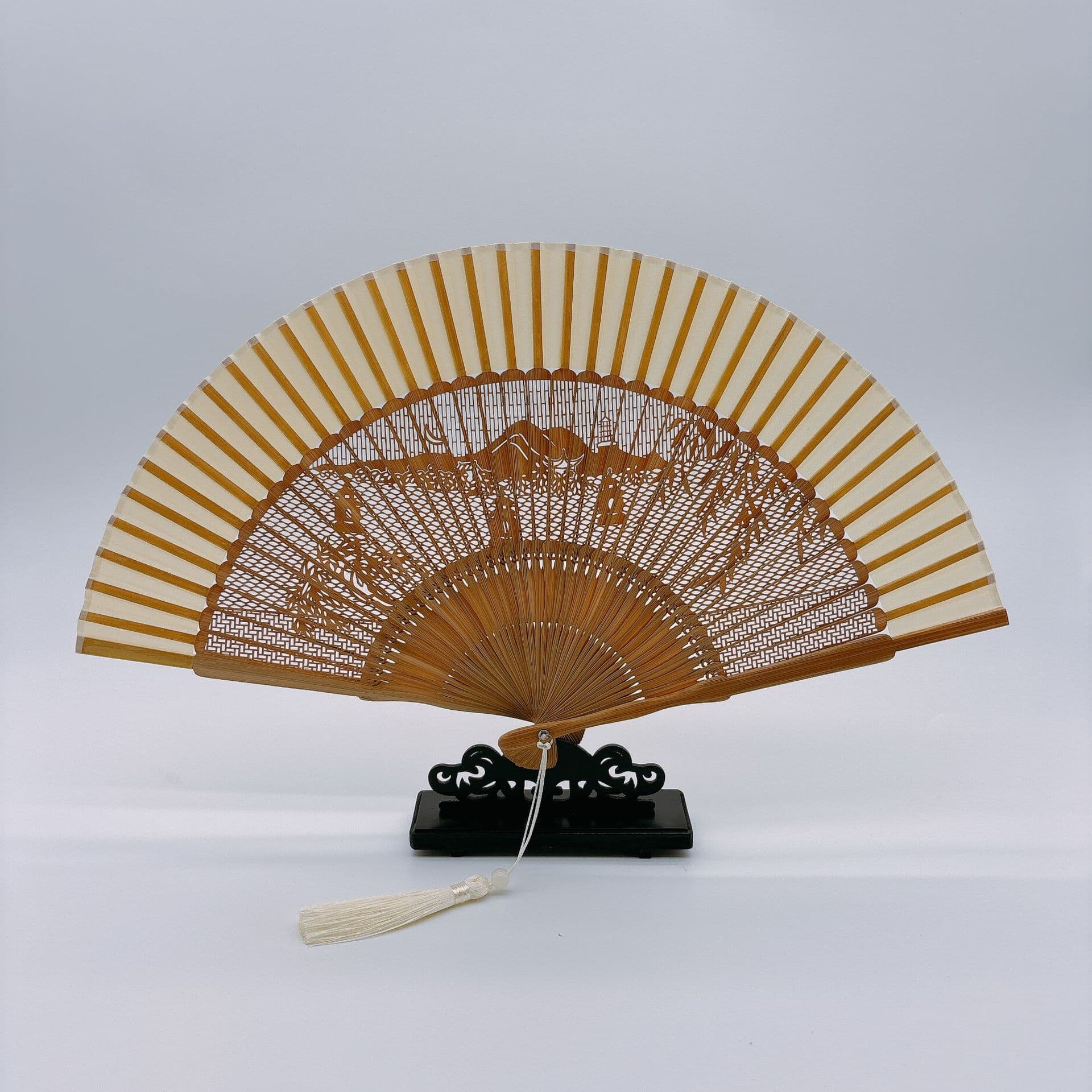 [Gift Box] Hangzhou Specialty West Lake Broken Bridge Souvenir Gift Fan, Craft Sandalwood Fan, Folding Fan, Hollow Carved Fan