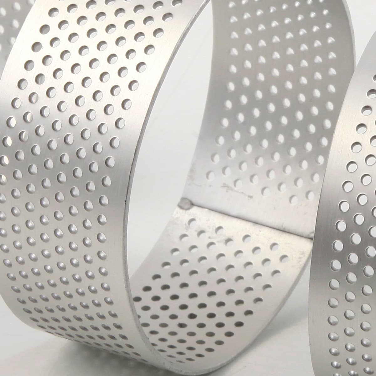 Rice cake mold with the word "Fu" and the word "Happiness", round pizza pan, round pan, baking pan, wavy edge, Western pastry bread mold, aluminum baking utensils