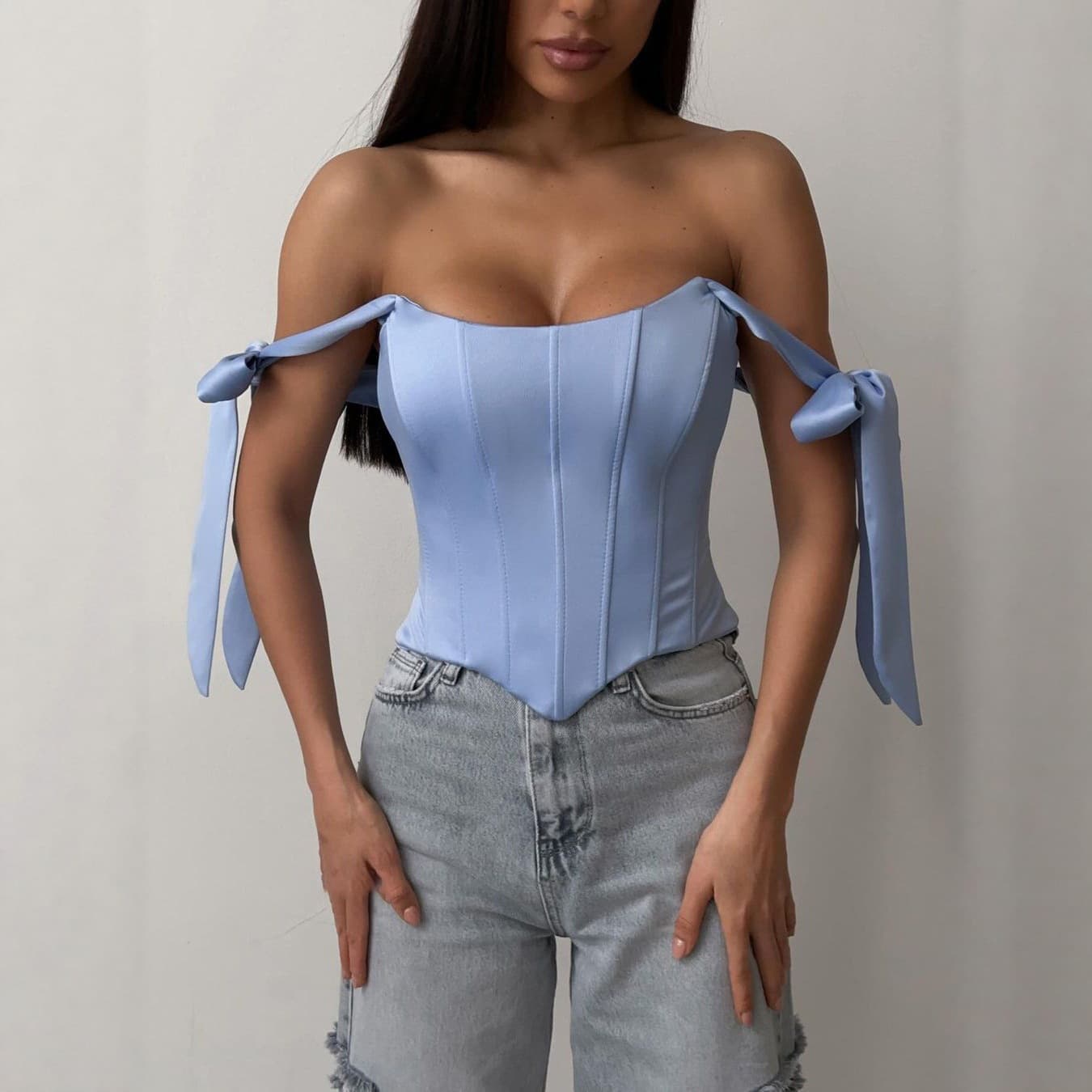 Cross-border foreign trade fishbone low-cut top pure desire French style outer wear strap bra with irregular hem summer hot girl outfit