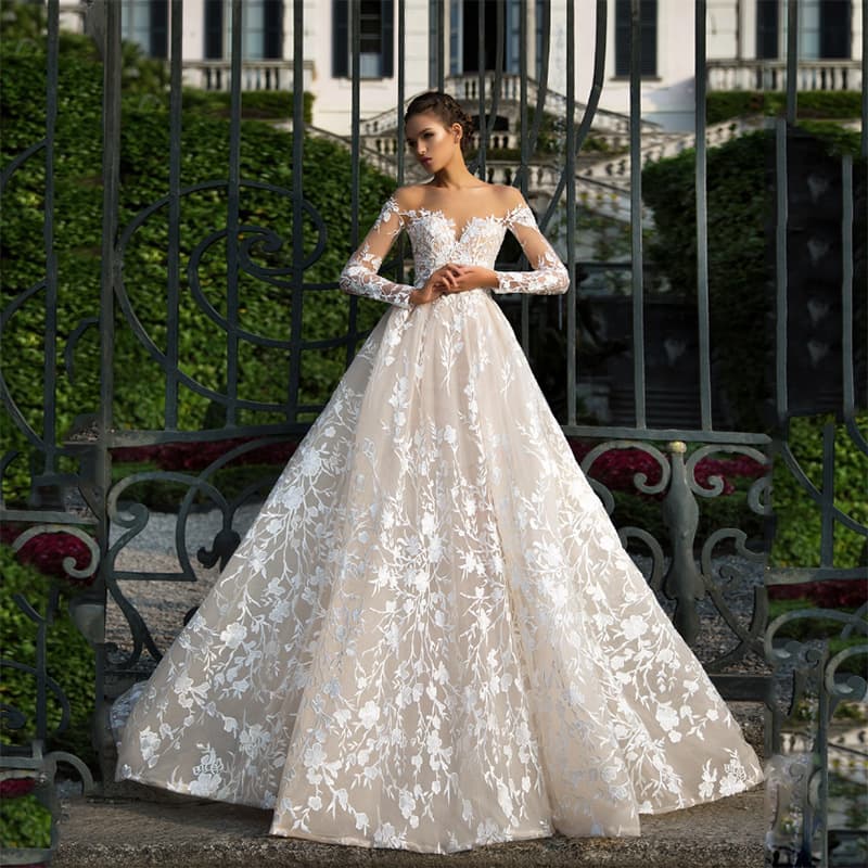 Cross-Border Wedding Dress, Forest Style, 2026 New Model, Simple Off-Shoulder, Large Open Back, Puffy Train, Soft Tulle, Slimming and Figure-Flattering