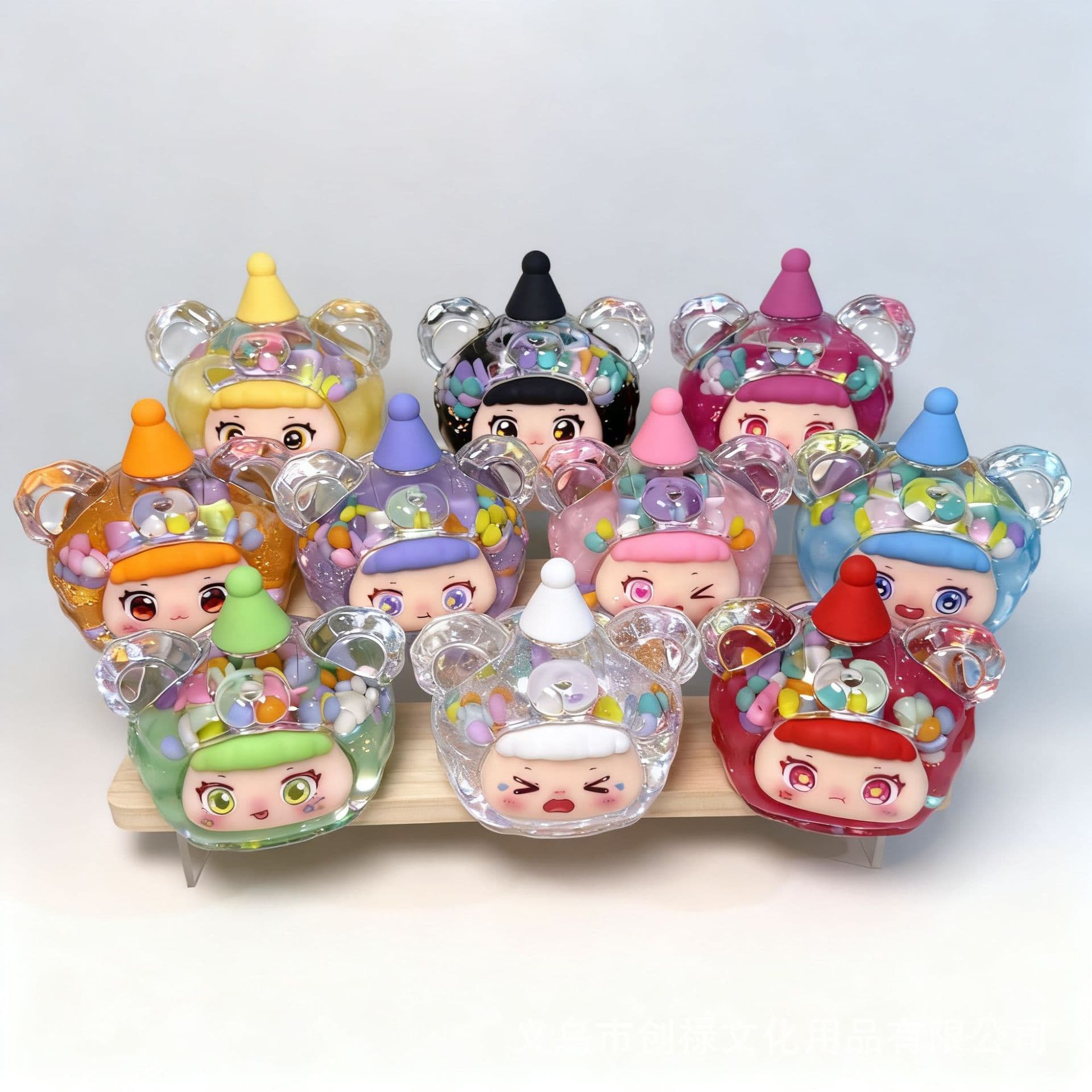 Hot-selling adorable doll quicksand bottle display stand, cute little doll matching table decoration, direct from the factory.