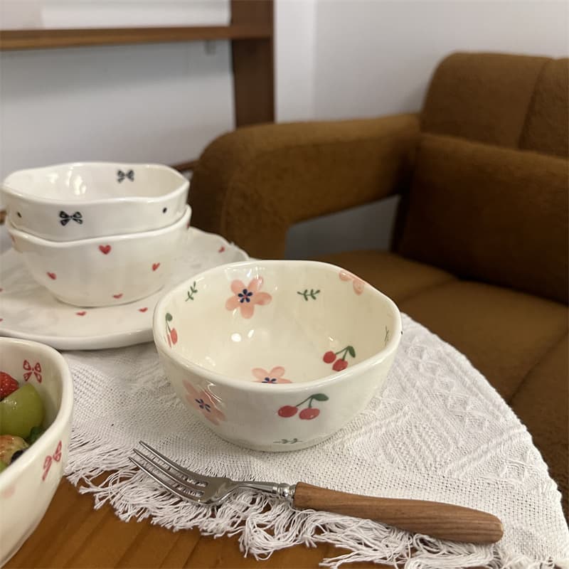 Ins style hand-shaped irregular ceramic bowl with high appearance, salad fruit bowl, snack bowl, afternoon tea dessert bowl