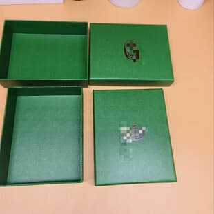 Gucci card holder box, original green Gucci box, card holder wallet box