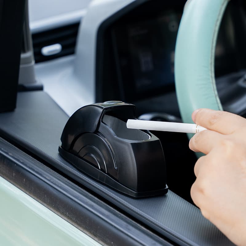 Car ashtray new door device car ashtray high-end creative car supplies interior creative home