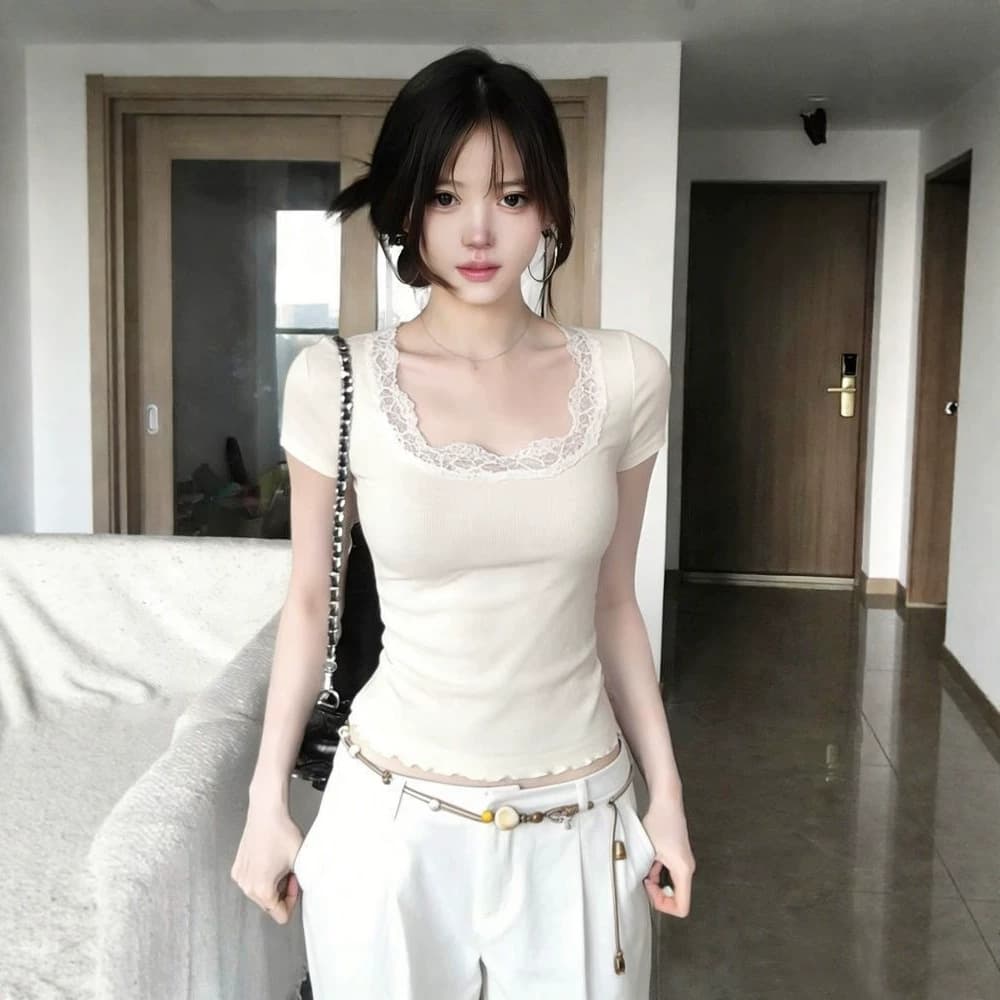 Korean Lace Patch Short Sleeve T-Shirt for Women Slim Fit Sexy Top with Design Sense Regular Shoulder Slimming Top