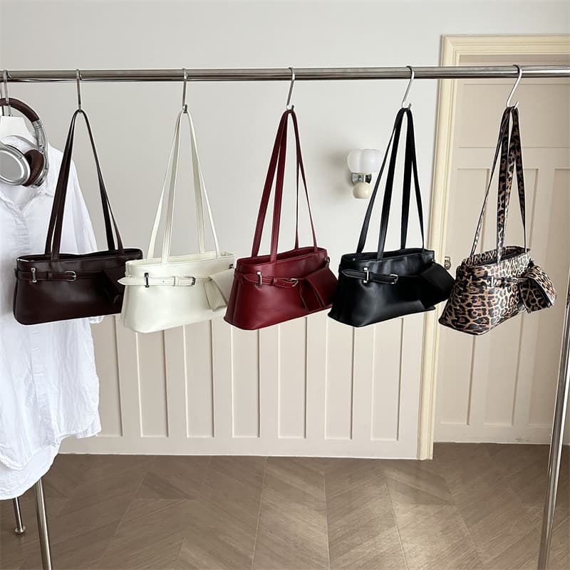 2026 New Trendy Fashion Women's Bag Elegant Shoulder Bag Trendy Underarm Bag Stylish Textured Leopard Print Handbag
