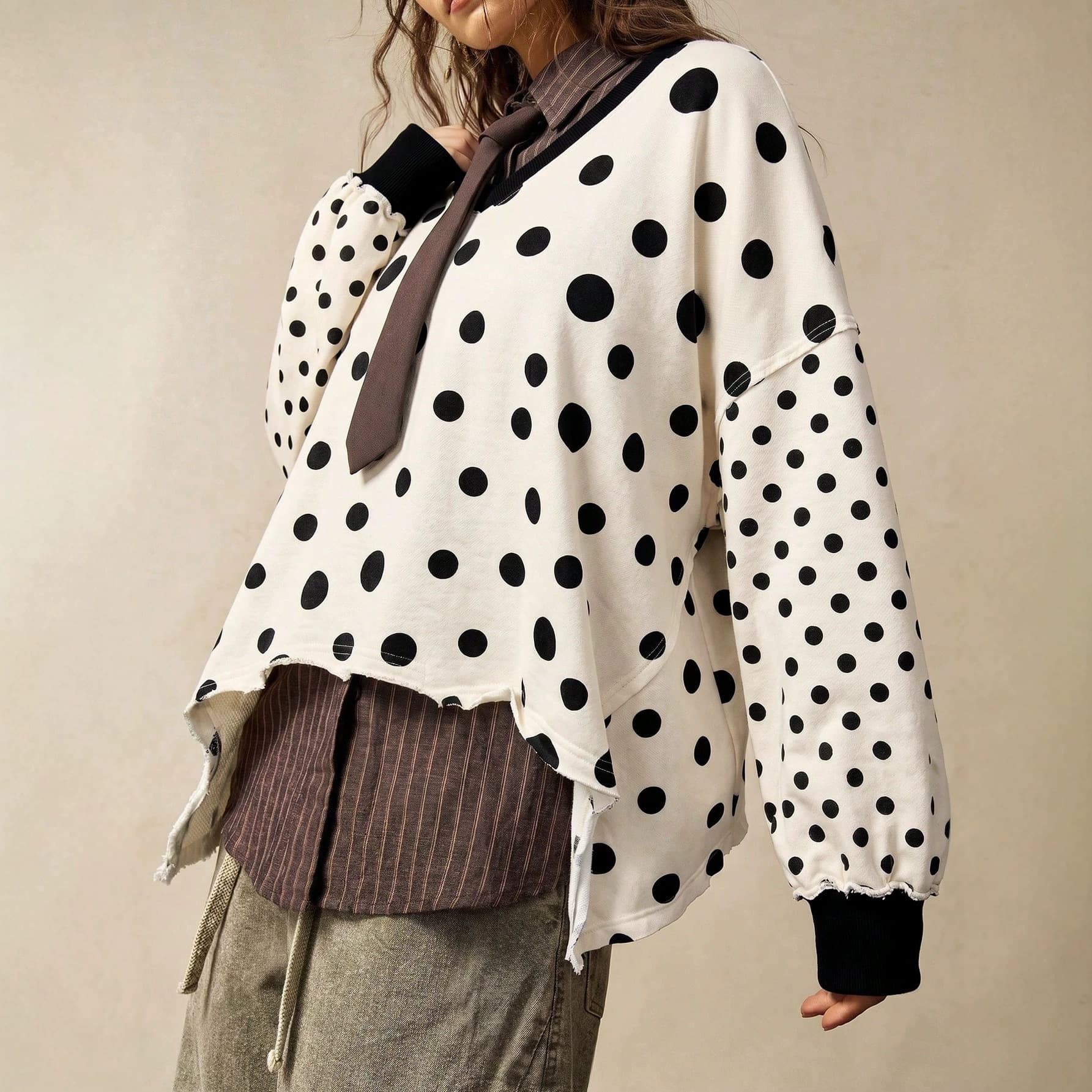 Cross-border European and American shein Amazon wholesale foreign trade V-neck polka-dot sweater women's loose casual long-sleeved versatile top