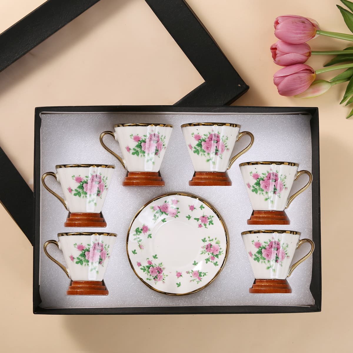 New European-style Fine Bone China Coffee Cup Set, High-end Home Red Wine Cup, Italian Hand-pour Coffee Cup and Saucer Set
