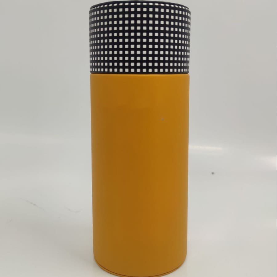 PU cigar box/cigar tin, large capacity cylindrical cedar wood cigar box, portable moisture-proof and humidifying cigar box manufacturer.