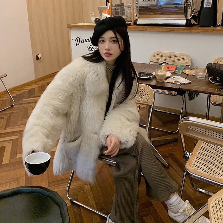 Autumn/Winter Thickened Long Blazer Collar Loose Faux Fox Fur Blend Plush Fur Coat for Women