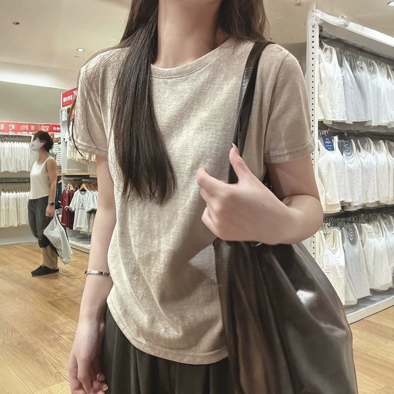Round neck snowflake cotton basic right shoulder short-sleeved T-shirt women's loose Korean summer thin versatile high-end top