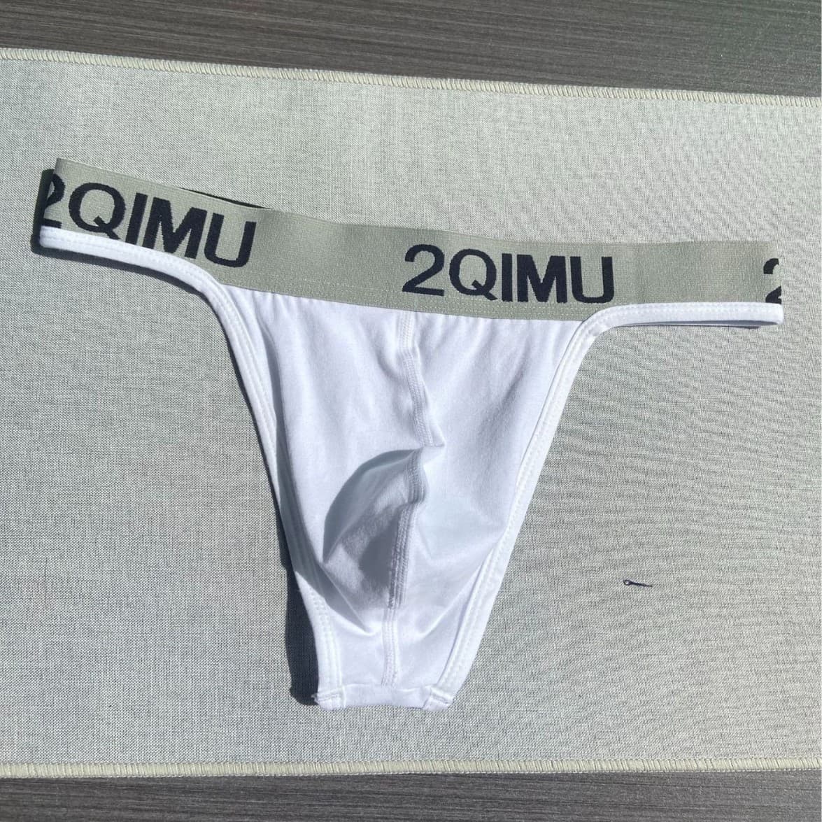 New cross-border pure cotton design men's underwear breathable and sexy men's thong mid-waist pants drop shipping