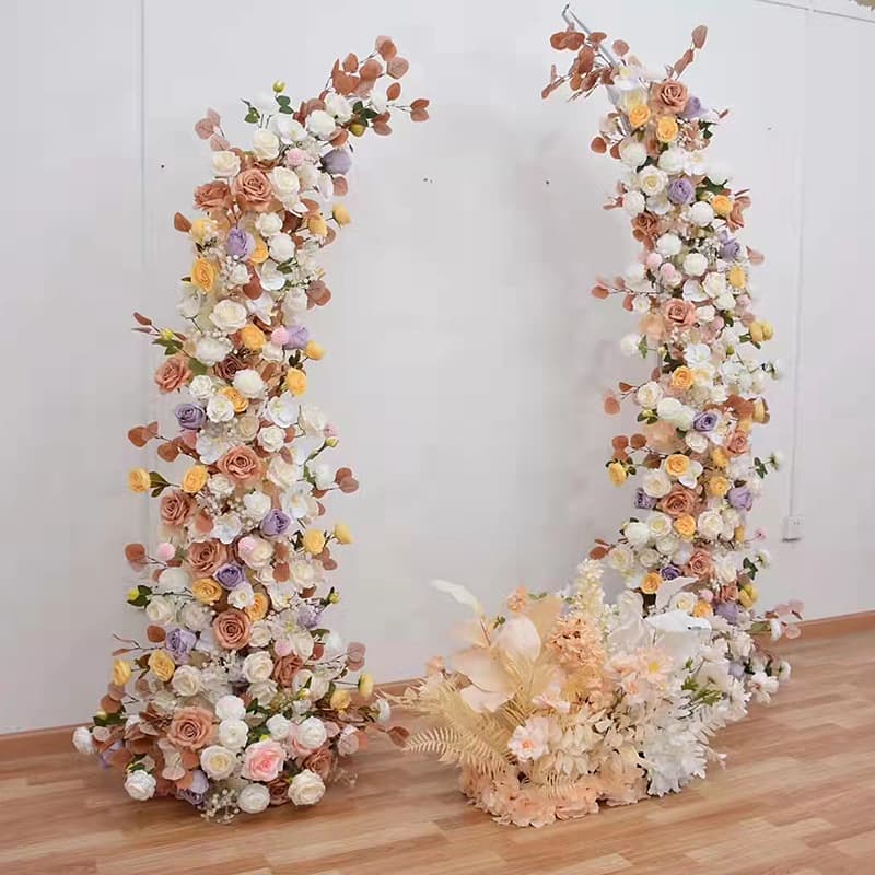New wedding props horn horn door wrought iron floral arch shelf ivory door curved outdoor lawn wedding