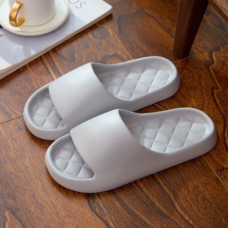New Women's Slippers, Anti-Slip, Anti-Odor, Summer EVA, High-End Feel, Home, Outdoor, Indoor, Bathroom Sandals for Men
