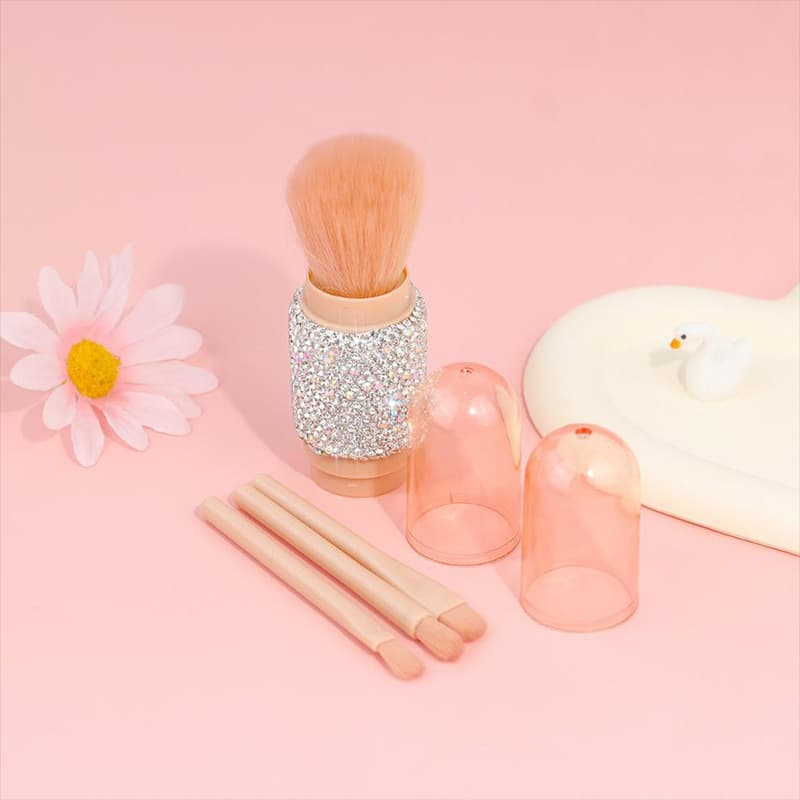 Cross-border rhinestone Cangzhou makeup brush light luxury foundation brush loose powder contour multi-functional beauty tool diamond makeup brush
